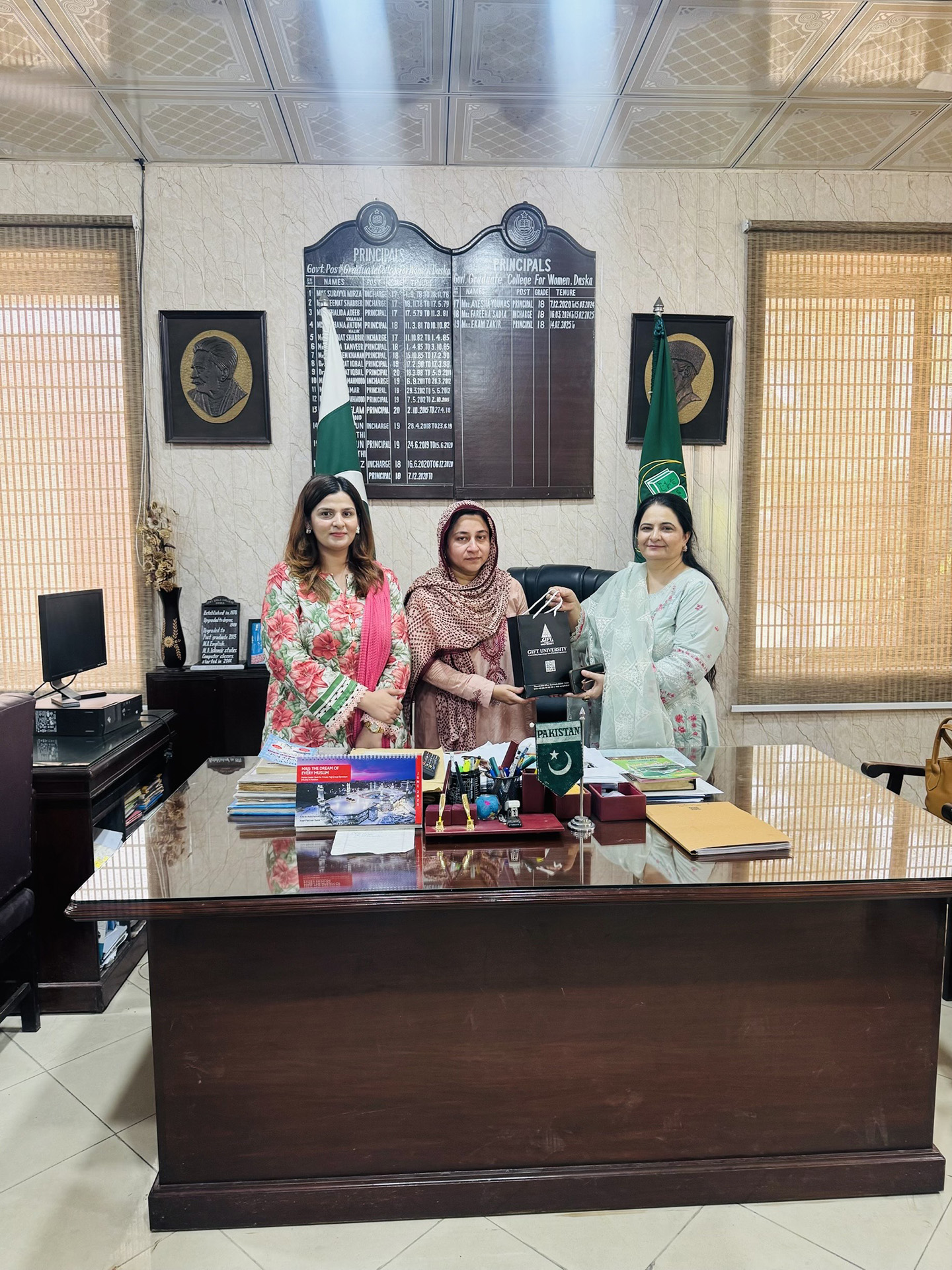 Session On Psychological Wellbeing At Govt Posgraduate College Daska June 6 2025 (3)